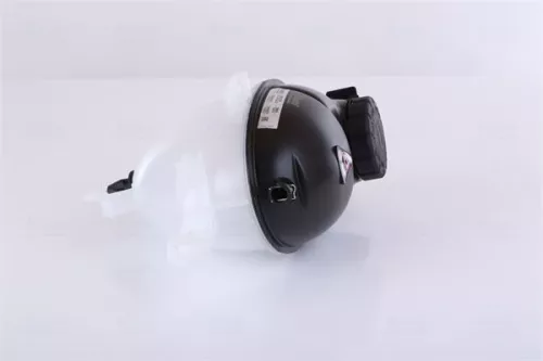 NISSENS Expansion Tank, coolant (996279)
