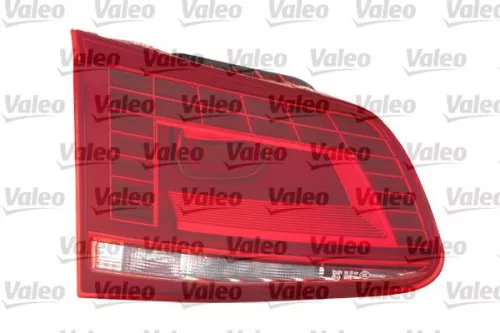 VALEO Tail Light Assembly (044608)
