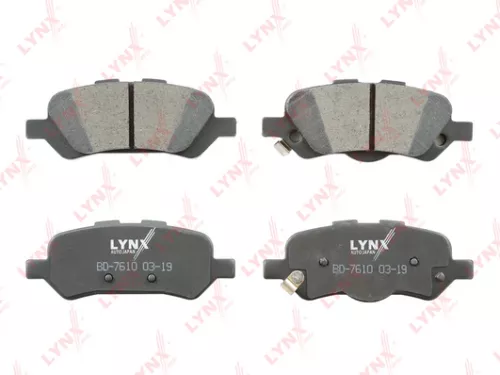 LYNXAUTO Disc brake pads, rear (BD-7610)