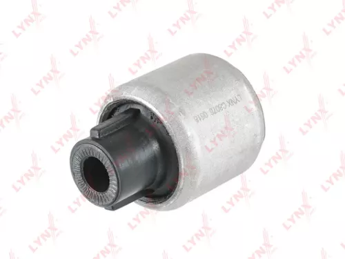 LYNXAUTO Silentblock (C8076)